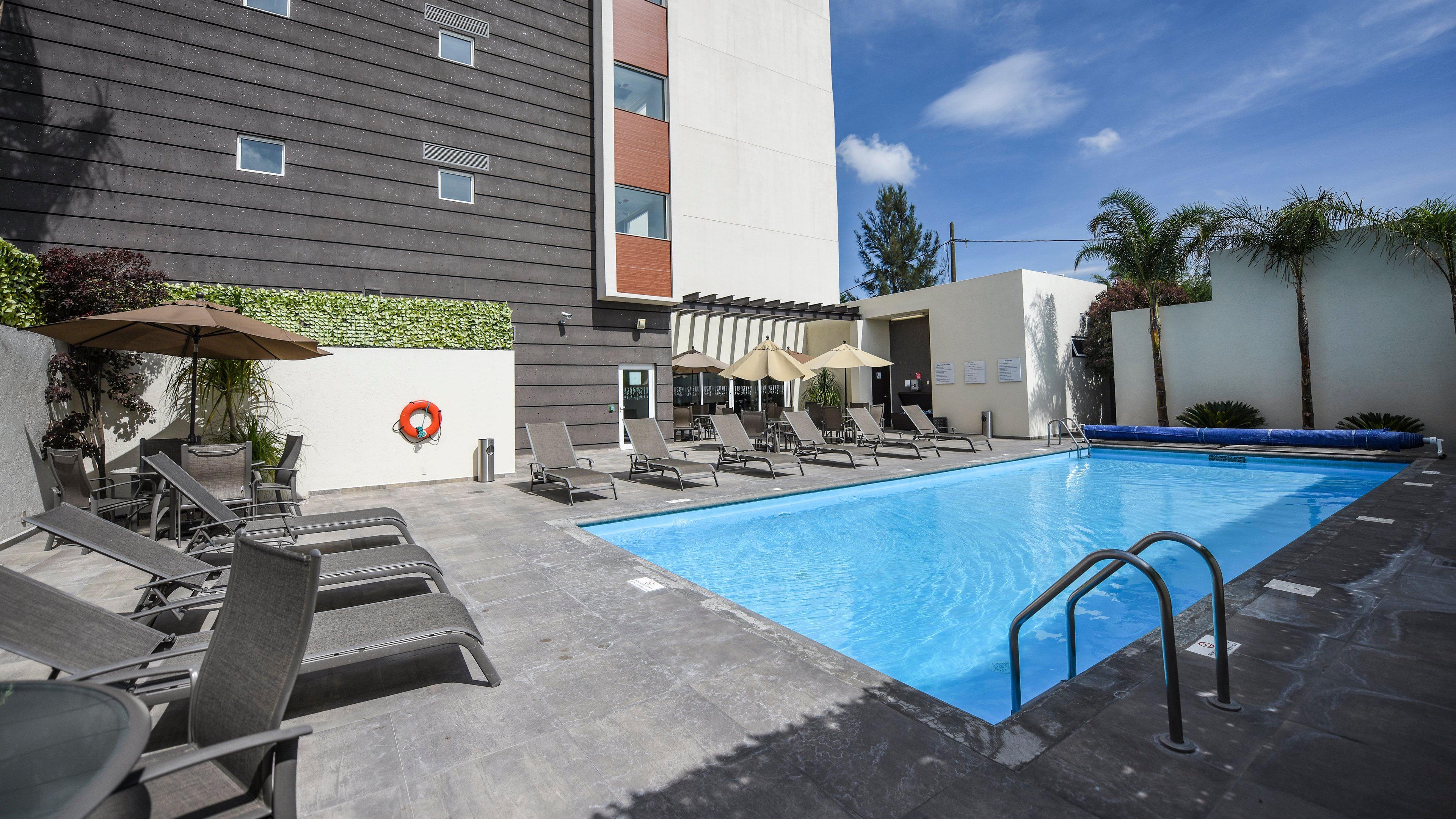 Holiday Inn Express And Suites Celaya By Ihg Exterior photo