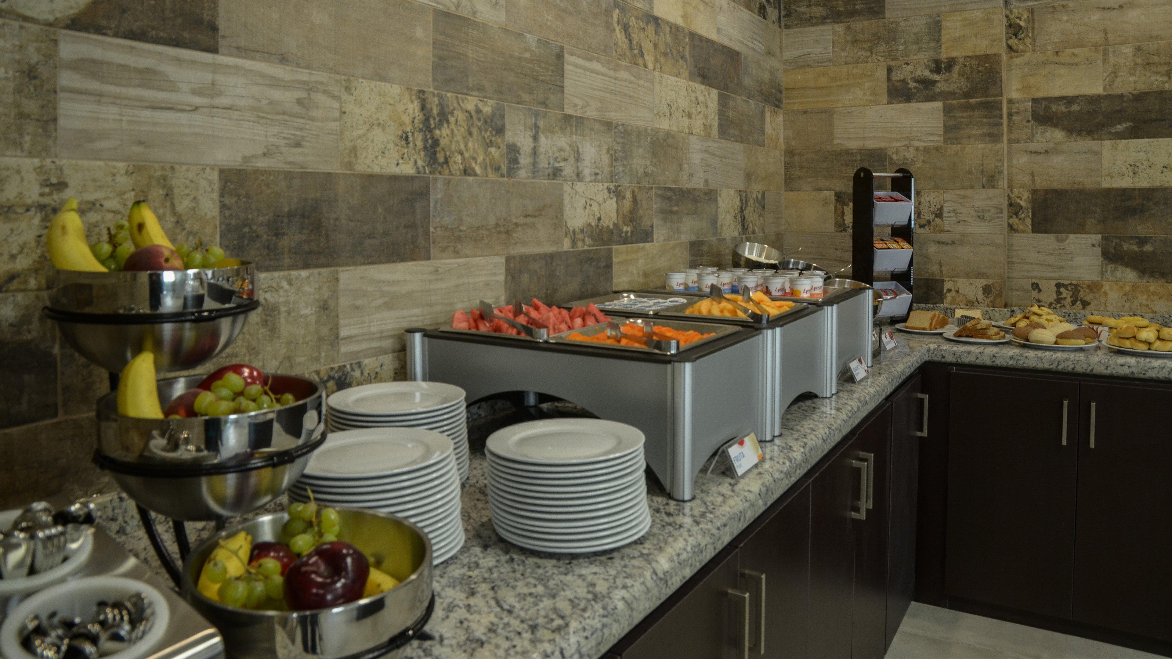 Holiday Inn Express And Suites Celaya By Ihg Exterior photo